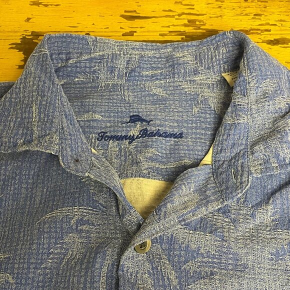 Tommy Bahama Silk Palm Tree Button Down Shirt Blue Sz XL Vacation Resort - Picture 3 of 7